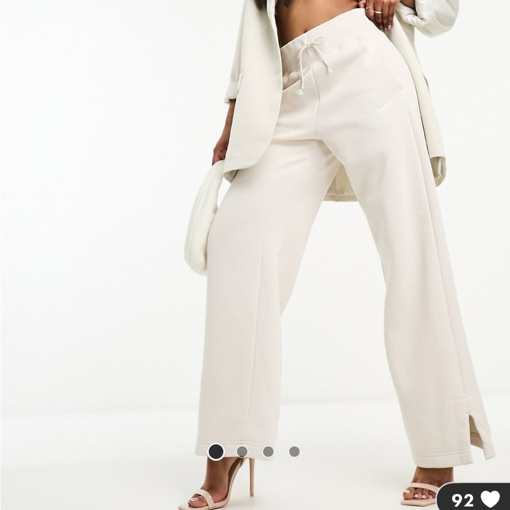 Nike phoenix fleece high waisted sweatpants SIZE L CREME WHITE Never worn no tag